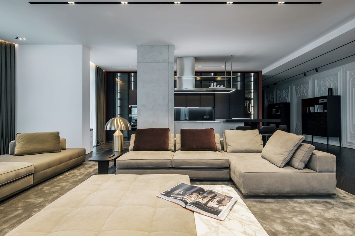 Nội thất phòng khách được thiết kế đơn giản, hiện đại với tông màu nhẹ nhàng
