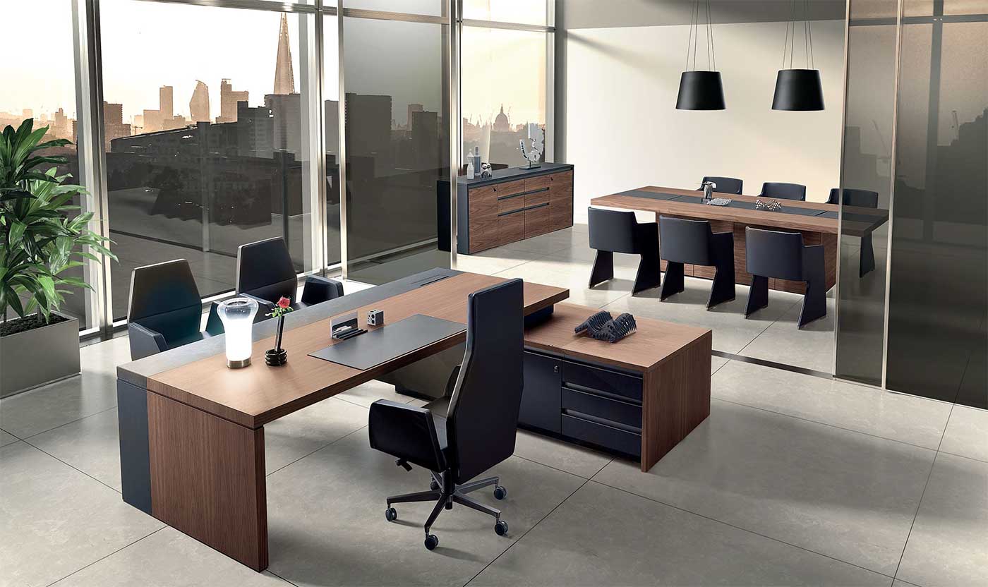 Văn phòng với nội thất gỗ công nghiệp sang trọng